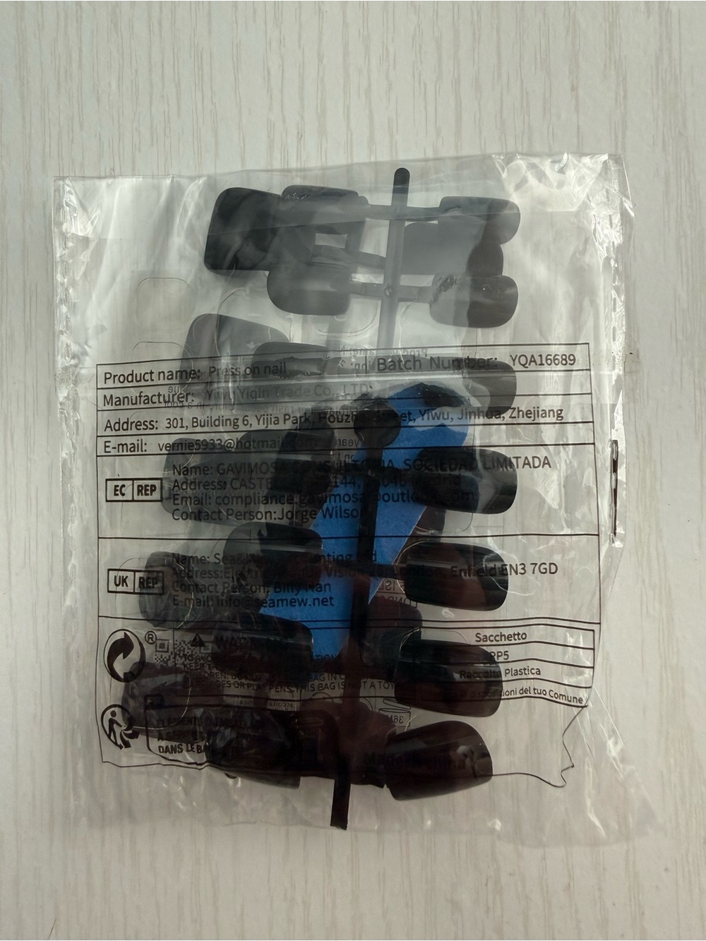 Black Press-On Nails – Glossy Full Cover – New 🖤